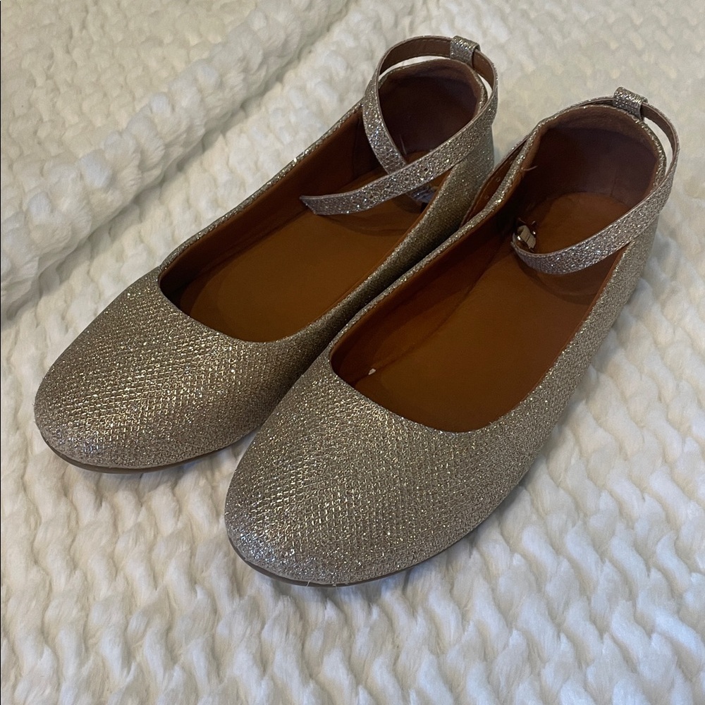 Sparkly Gold Ballet Flats with Ankle Strap girls size 4
